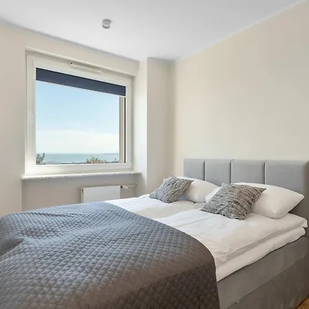 Bright & Modern With Balcony And Seaview By Renters Апартаменты